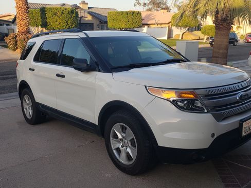 Used 2012 Ford Explorer FWD w/ Class III Trailer Tow Pkg image 11