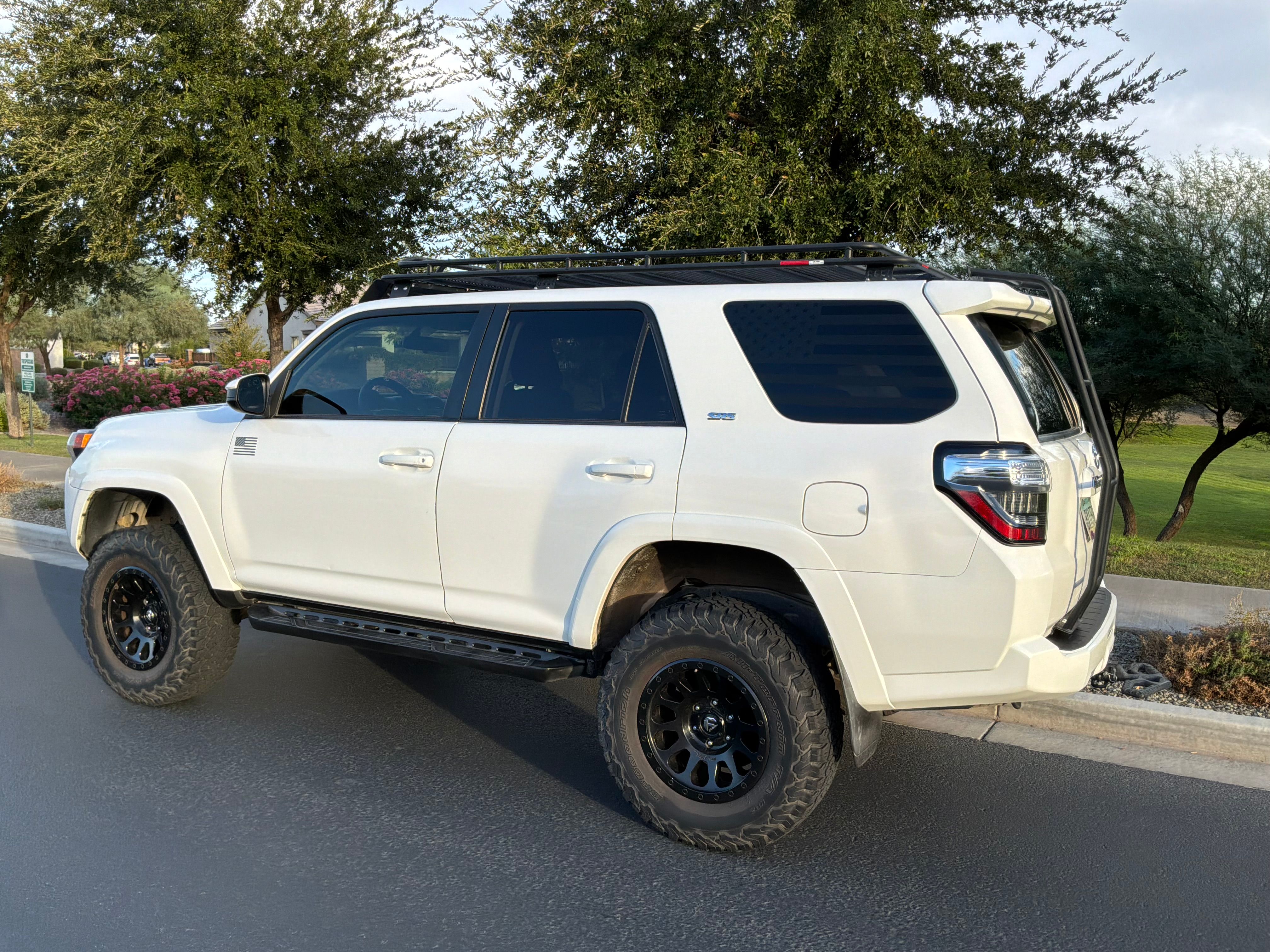 Used 2015 Toyota 4Runner SR5 RWD image 8
