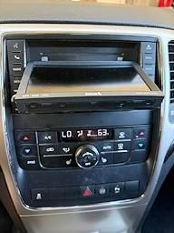 Used 2011 Jeep Grand Cherokee Laredo RWD image 13