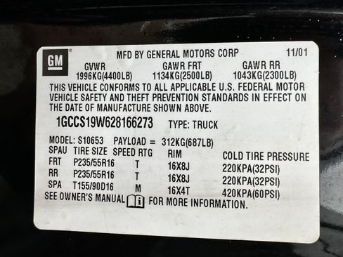 Used 2002 Chevrolet S10 Pickup LS w/ LS Preferred Equipment Group image 4