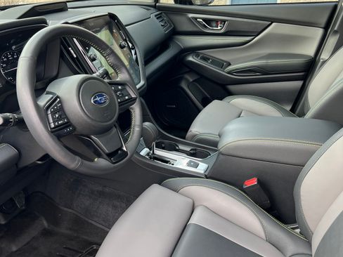 Used 2024 Subaru Ascent Onyx Edition Limited image 16