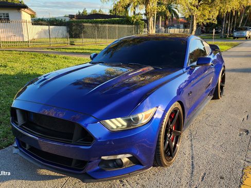 Used 2015 Ford Mustang GT Premium image 30
