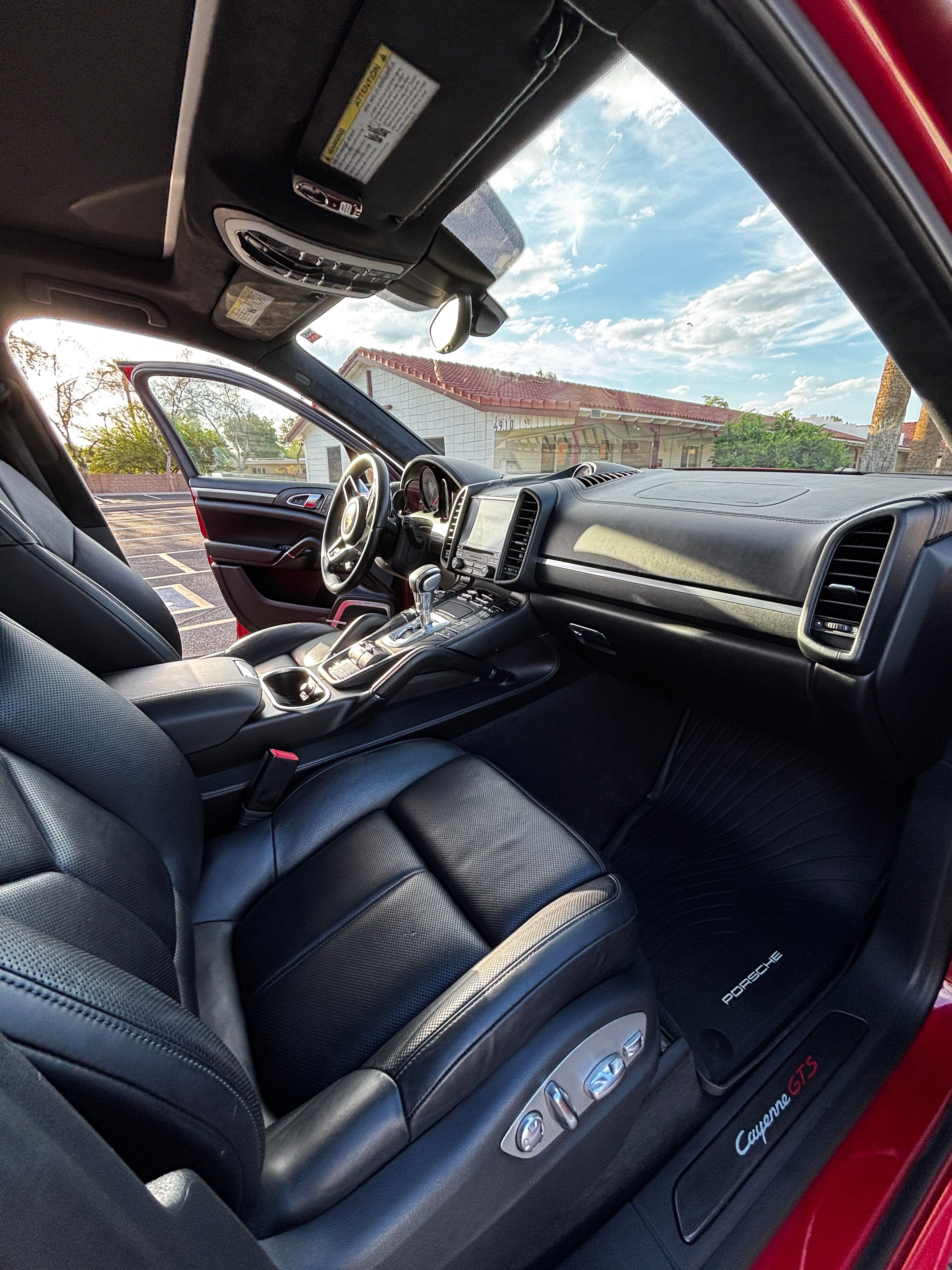 Used 2017 Porsche Cayenne GTS AWD/4WD image 9