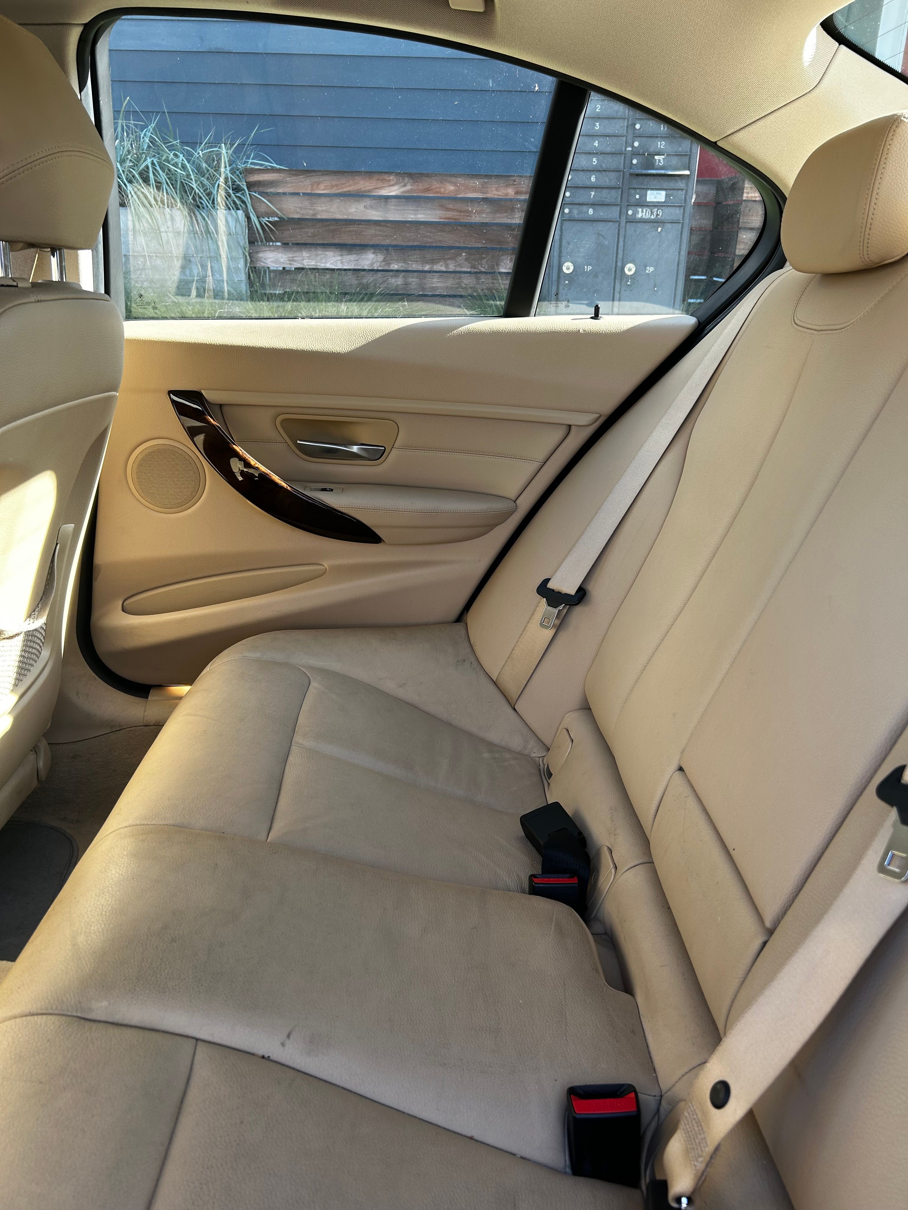 Used 2014 BMW 328i Sedan RWD image 8