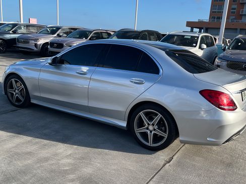 Used 2015 Mercedes-Benz C 300 Sedan image 20