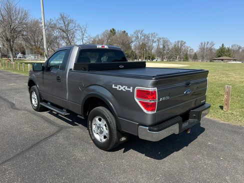 Used 2012 Ford F150 XLT w/ XLT Convenience Pkg image 2