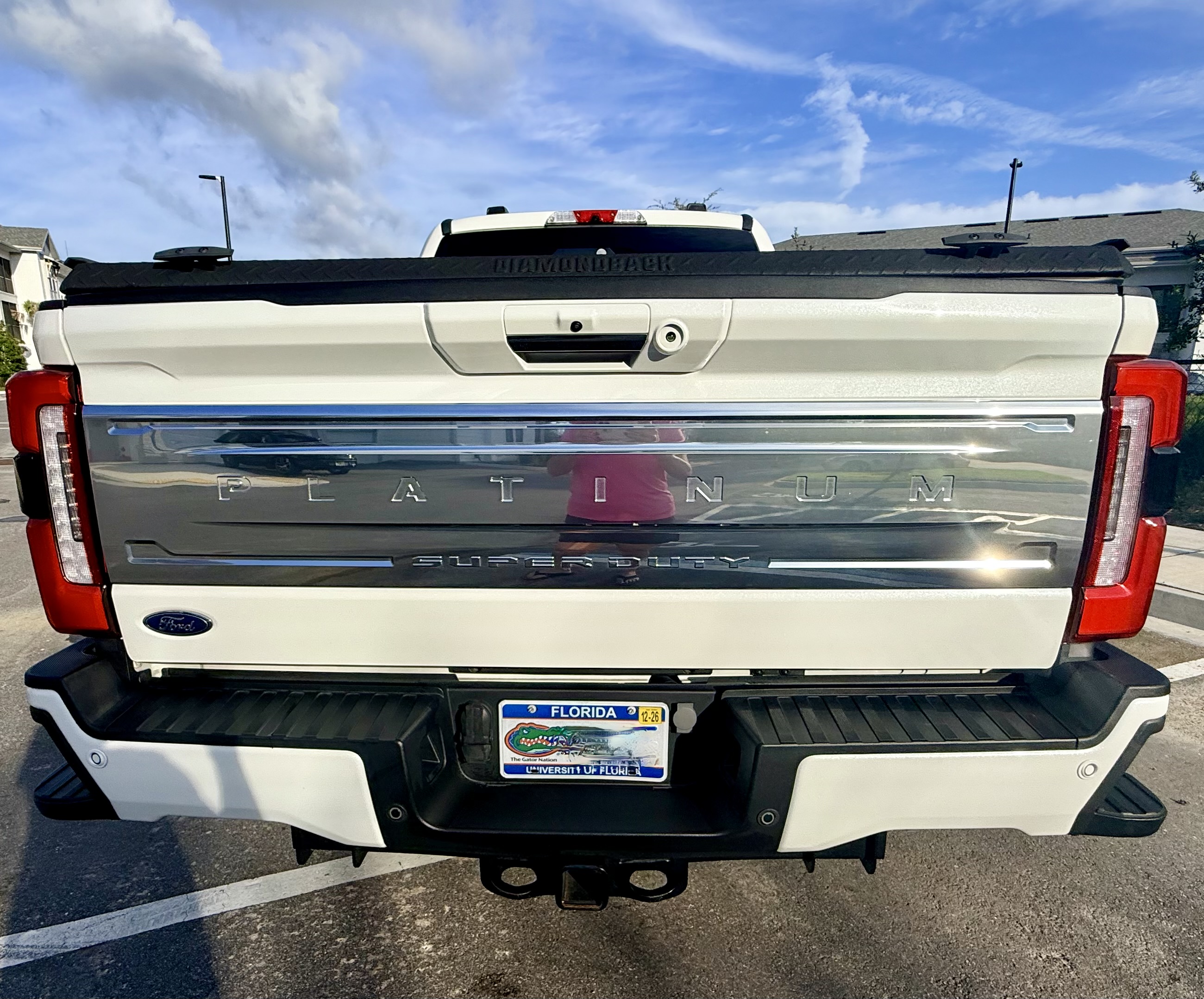 Used 2024 Ford F350 Platinum w/ FX4 Off-Road Package AWD/4WD image 10