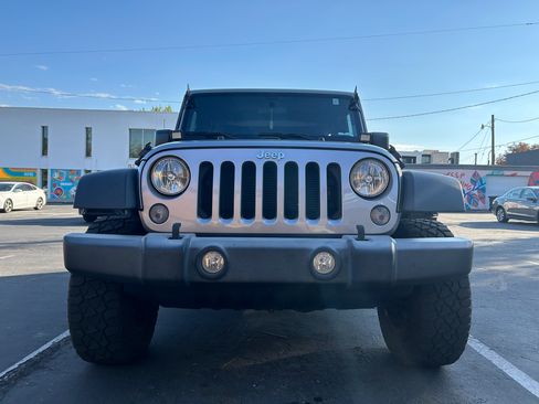 Used 2017 Jeep Wrangler Unlimited Sport w/ Max Tow Package image 8