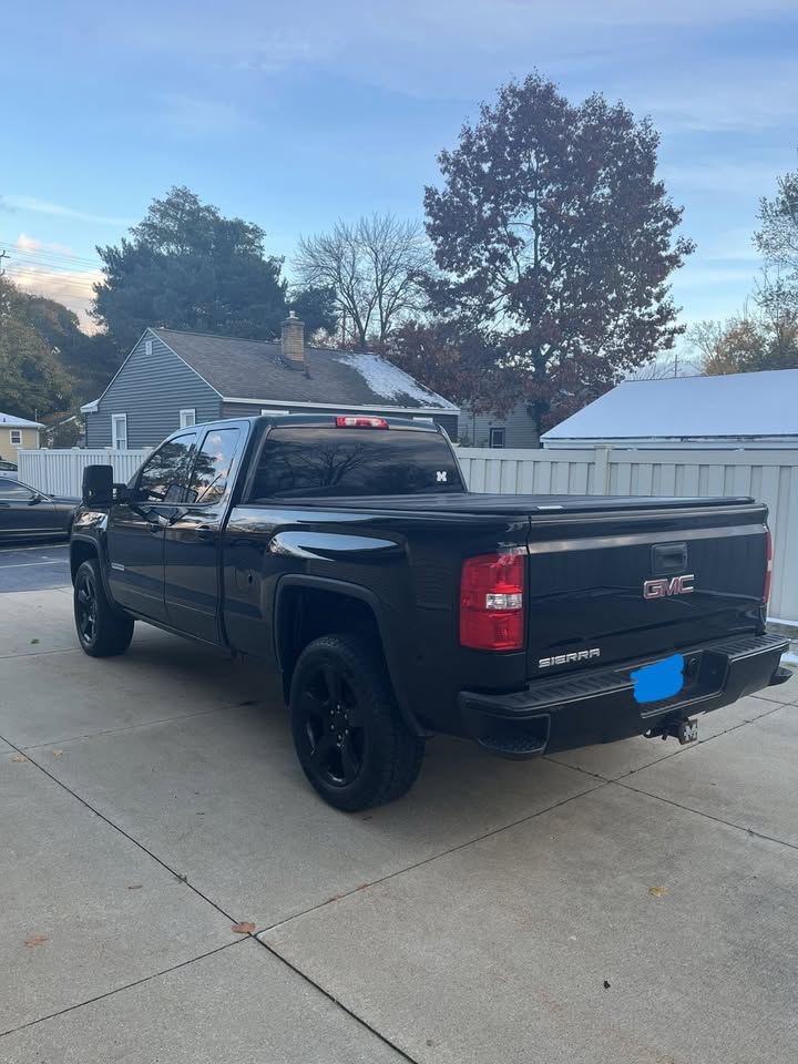 Used 2018 GMC Sierra 1500 2WD Double Cab w/ Elevation Edition image 10