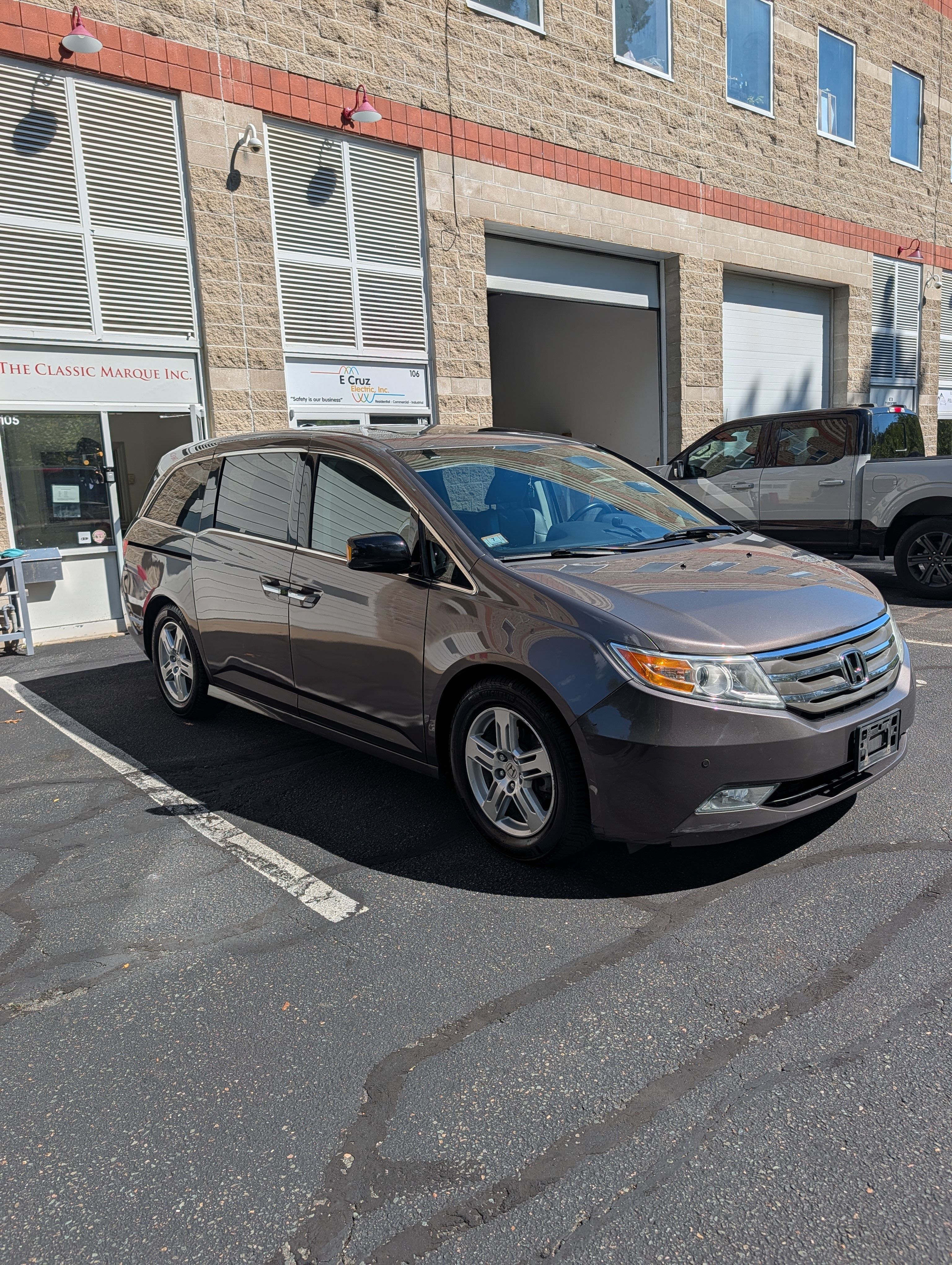 Used 2012 Honda Odyssey Touring image 4