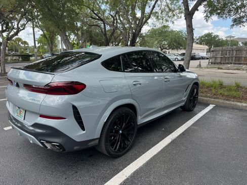 Used 2024 BMW X6 xDrive40i w/ Executive Package AWD/4WD image 4