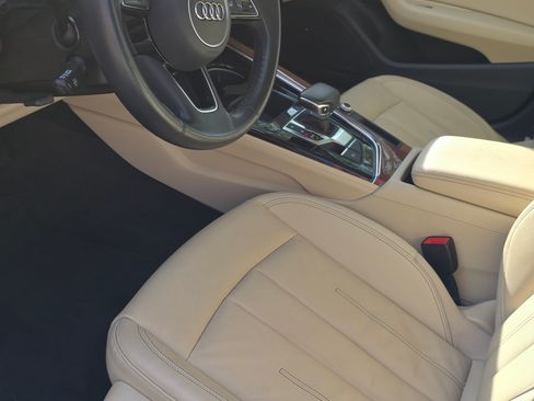 Used 2021 Audi A4 2.0T Premium w/ Convenience Package image 16