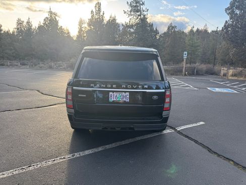 Used 2016 Land Rover Range Rover Supercharged AWD/4WD image 11