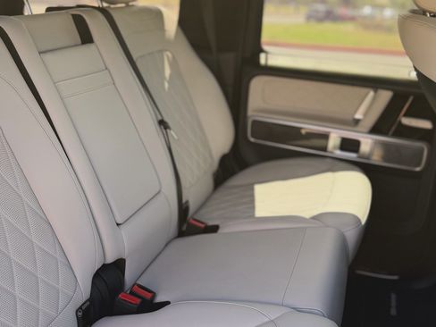 Used 2025 Mercedes-Benz G 63 AMG 4MATIC image 10