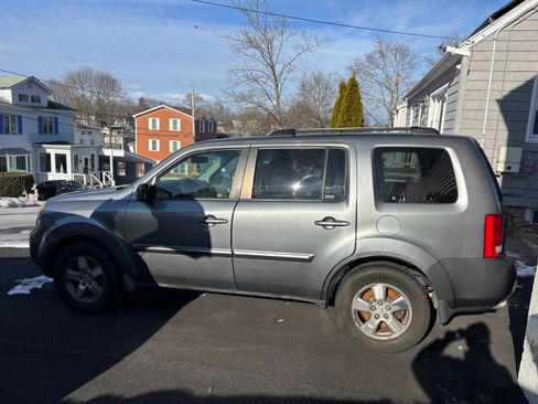 Used 2009 Honda Pilot EX-L image 2