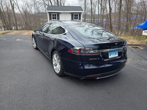 Used 2014 Tesla Model S image 4