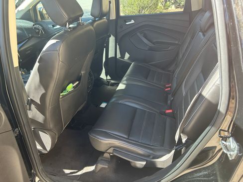 Used 2018 Ford Escape Titanium FWD image 6