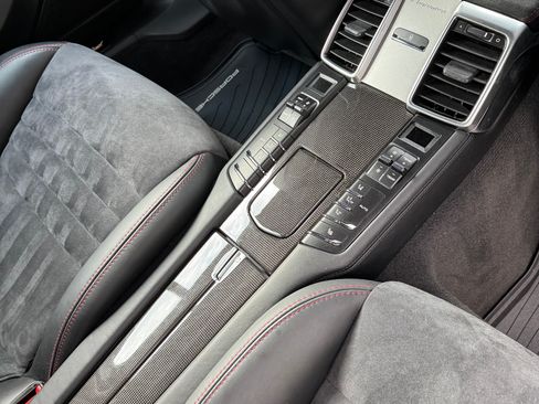 Used 2015 Porsche Panamera GTS w/ Premium Package Plus image 9