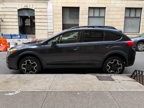 Used 2015 Subaru Crosstrek 2.0i image 6