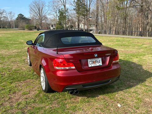 Used 2012 BMW 135i Convertible image 10
