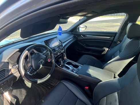 Used 2021 Honda Accord Sport image 8