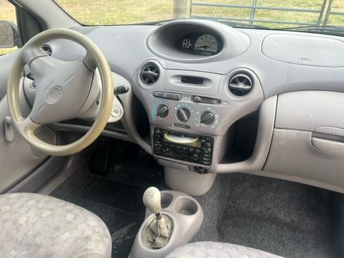 Used 2001 Toyota Echo Coupe image 8