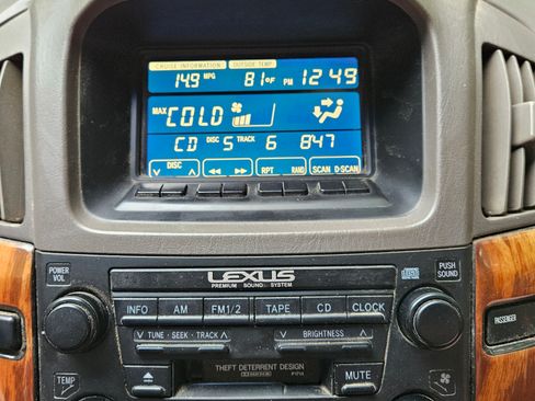 Used 1999 Lexus RX 300 image 9