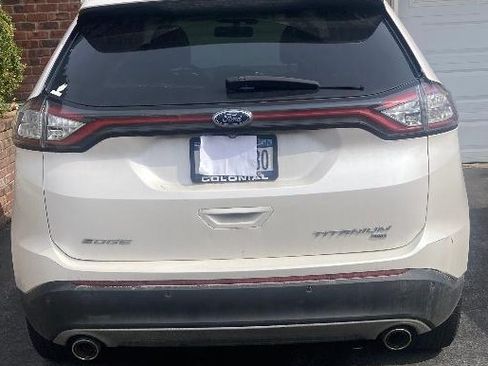 Used 2017 Ford Edge Titanium w/ Equipment Group 301A image 5