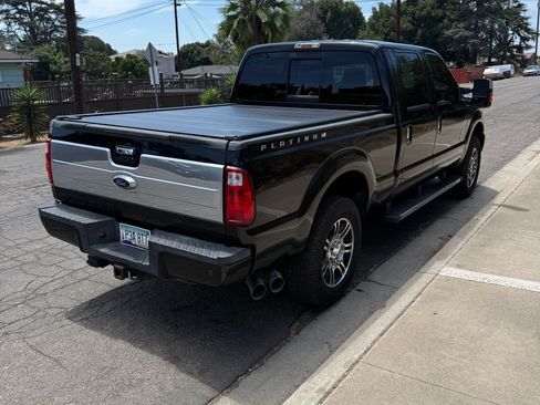 Used 2016 Ford F250 Platinum AWD/4WD image 5