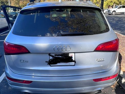 Used 2015 Audi Q5 2.0T Premium Plus w/ Technology Package AWD/4WD image 8