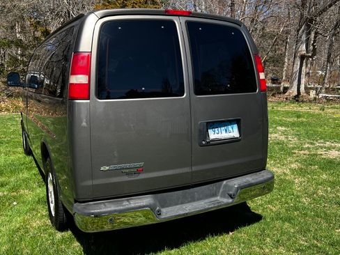 Used 2014 Chevrolet Express 1500 LT w/ LT Preferred Equipment Group image 8