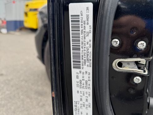 Used 2015 RAM 1500 Limited image 13