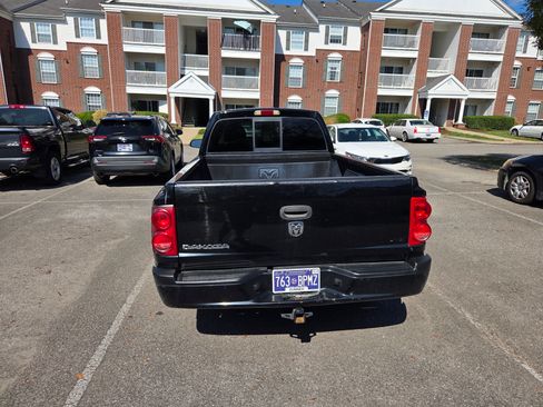 Used 2005 Dodge Dakota SLT image 5