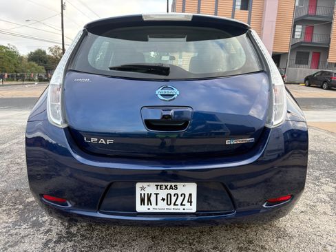Used 2017 Nissan Leaf S image 8