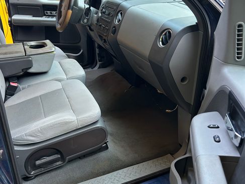 Used 2007 Ford F150 XLT RWD image 10