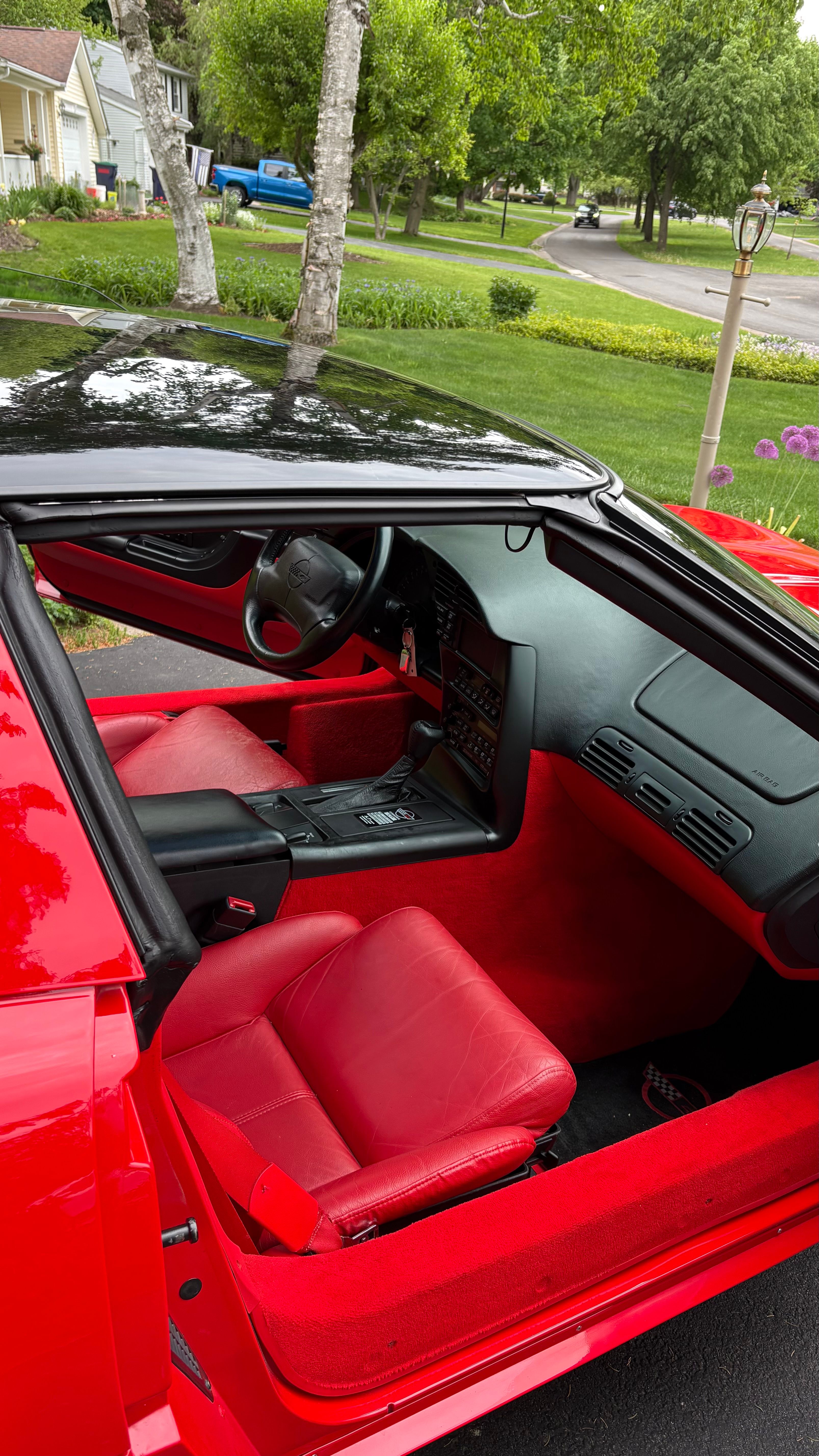 Used 1996 Chevrolet Corvette Coupe RWD image 9