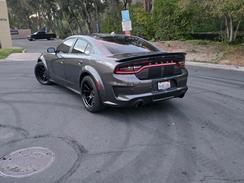 Used 2023 Dodge Charger SRT Hellcat w/ Harman/Kardon Audio Group image 4