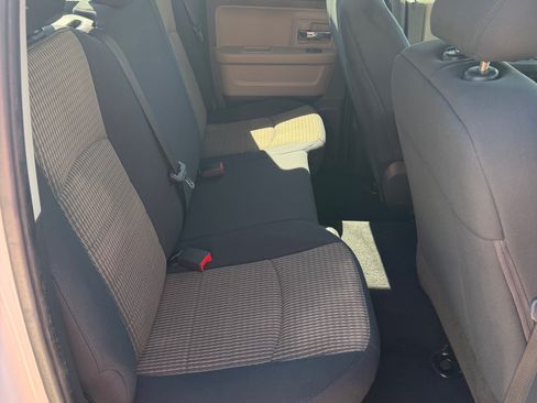 Used 2012 RAM 1500 Classic SLT RWD image 10