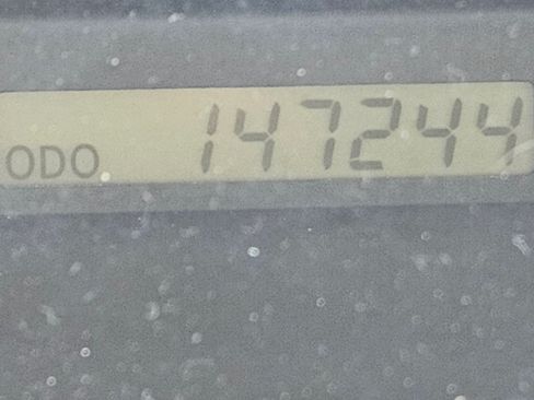 Used 2002 Toyota Camry XLE image 10