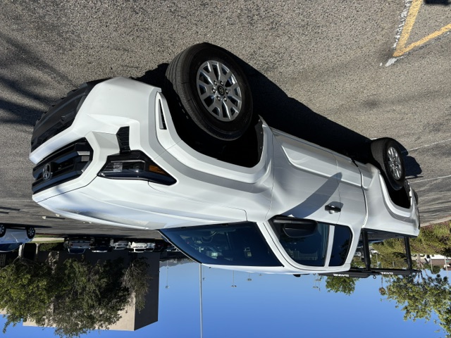 Used 2025 Toyota Tacoma SR RWD image 4