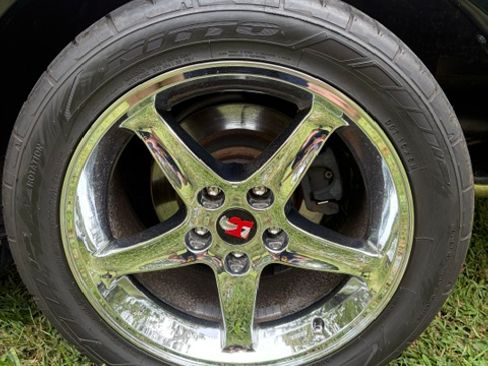 Used 1997 Ford Mustang Cobra RWD image 4