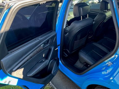 Used 2020 Audi Q5 e Premium Plus w/ Premium Plus Package image 13