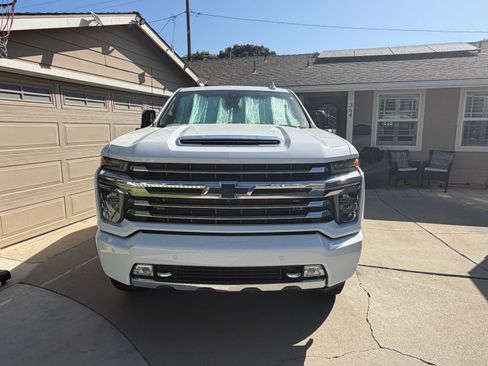 Used 2022 Chevrolet Silverado 3500 High Country w/ Safety Package II AWD/4WD image 1
