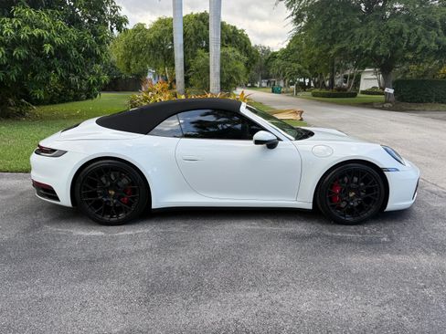 Used 2022 Porsche 911 Carrera S RWD image 1