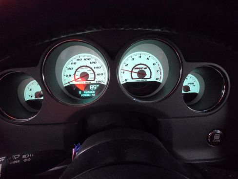 Used 2014 Dodge Challenger SRT8 Core RWD image 23
