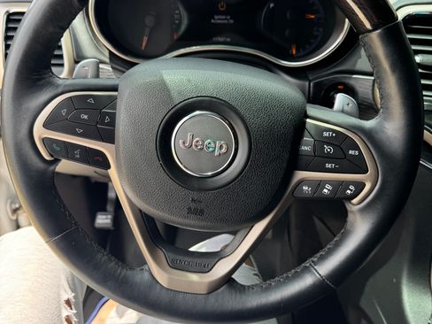 Used 2014 Jeep Grand Cherokee Summit AWD/4WD image 2