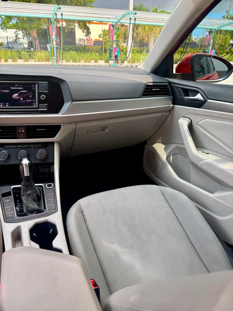 Used 2019 Volkswagen Jetta S w/ Driver Assistance Package FWD image 10