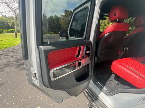 Used 2019 Mercedes-Benz G 63 AMG 4MATIC image 12