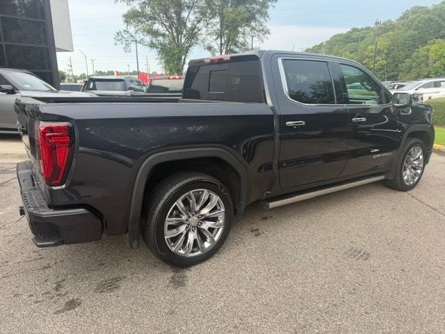 Used 2025 GMC Sierra 1500 Denali AWD/4WD image 4