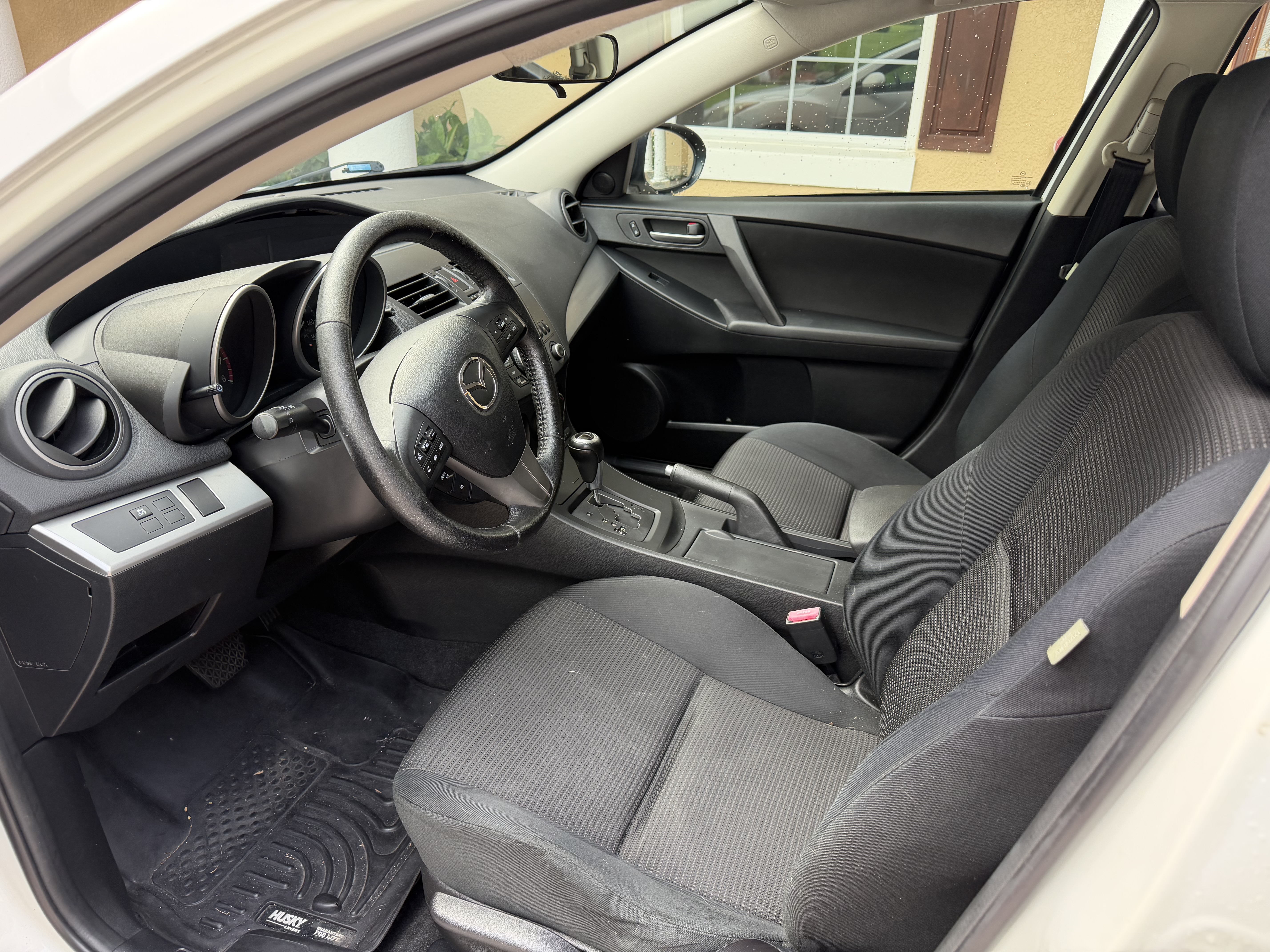Used 2013 MAZDA MAZDA3 i Touring FWD image 5